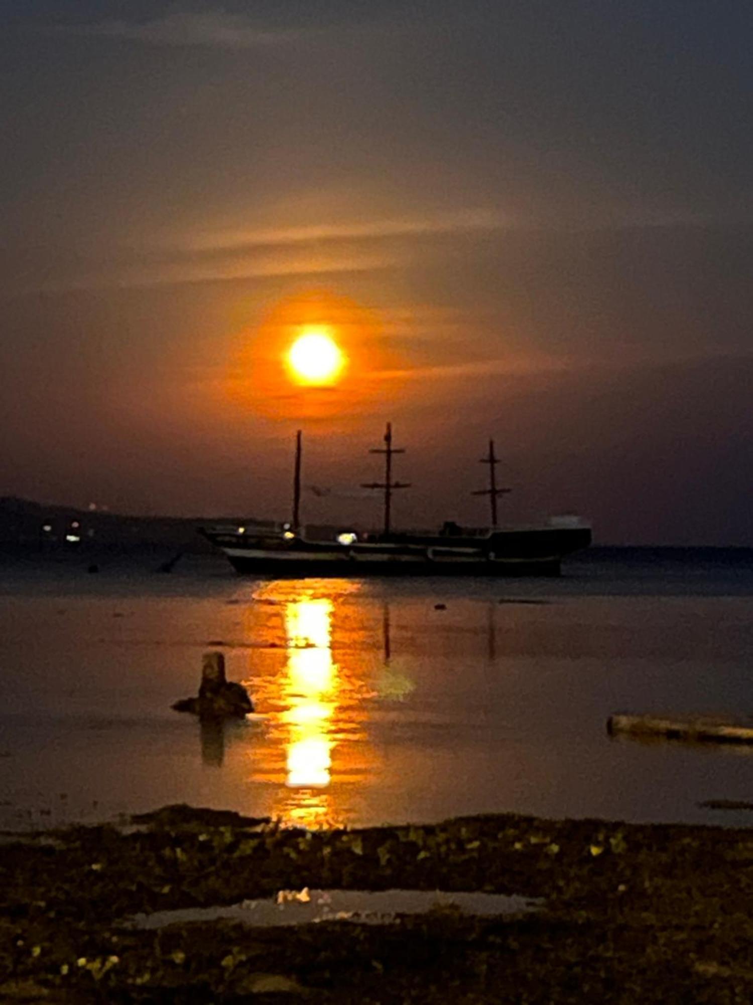 Boochee Beach Tampi Экстерьер фото
